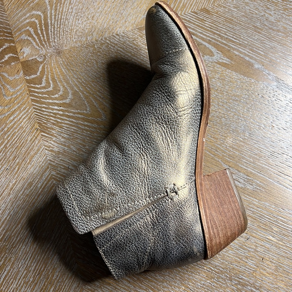 JOIE Gold Leather Booties 36.5 - Picture 3 of 11